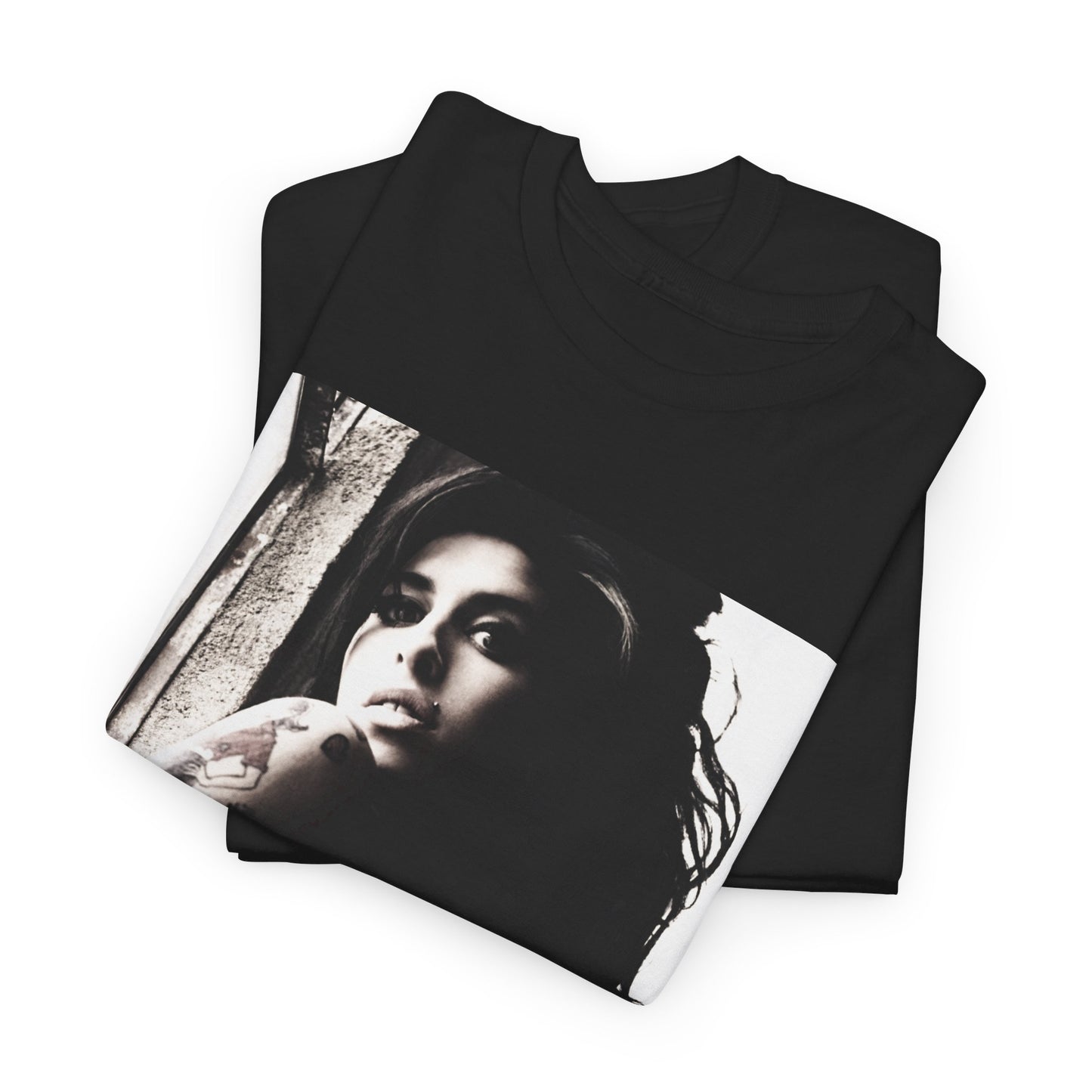 Amy Winehouse T-Shirt