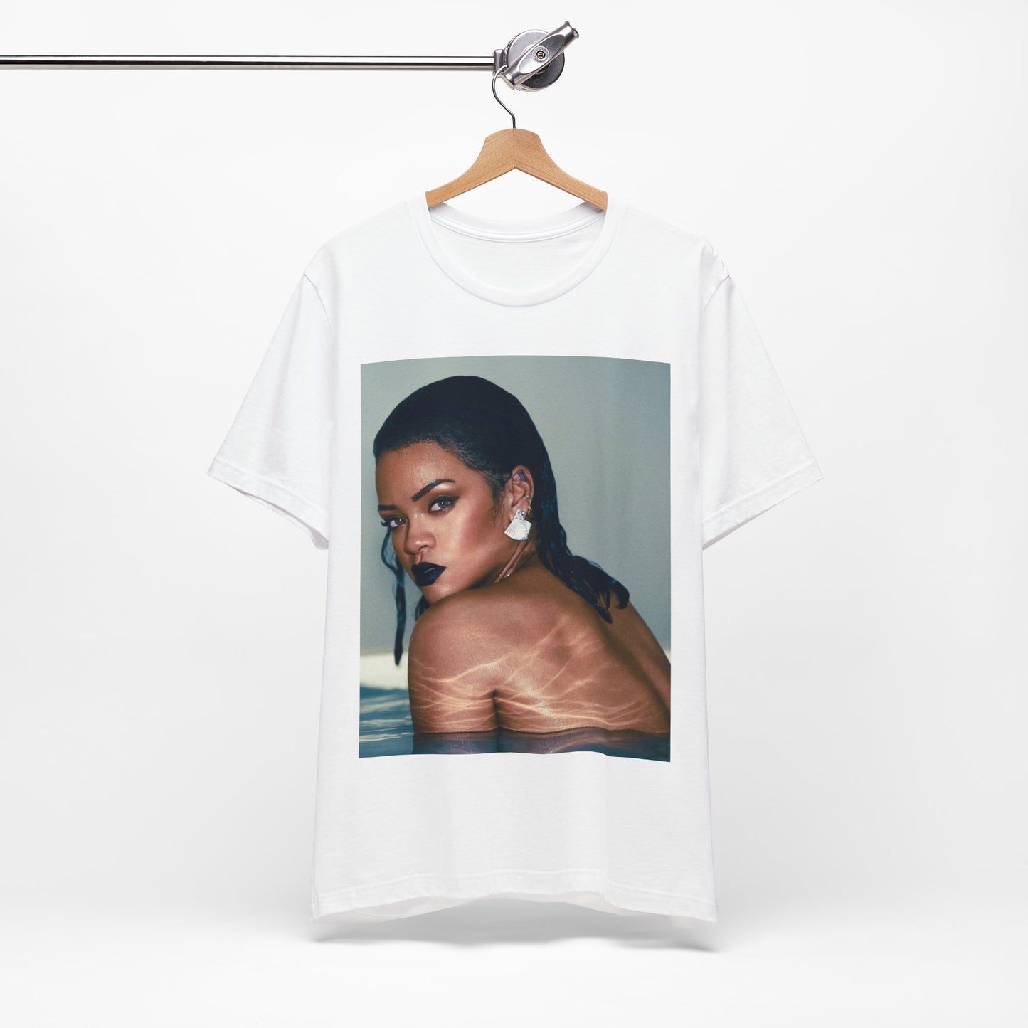 Rihanna T-Shirt