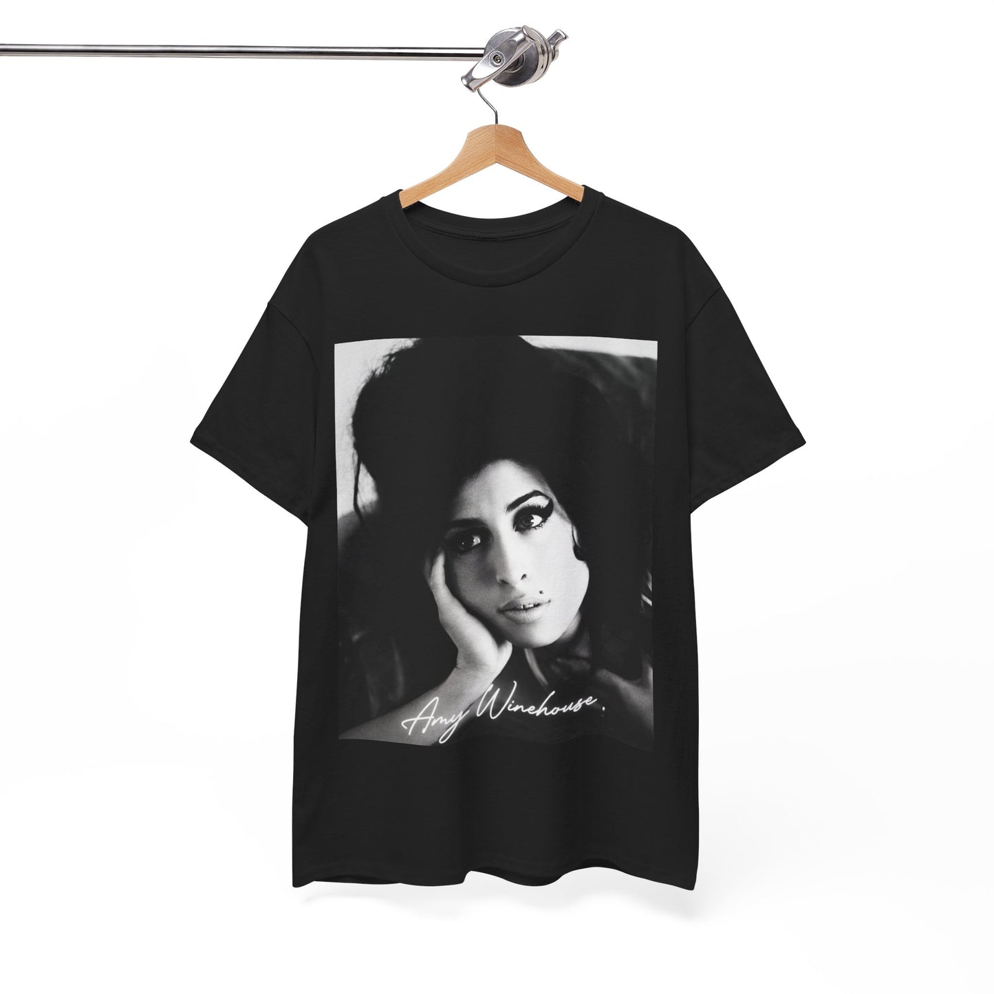 Amy Winehouse T-Shirt