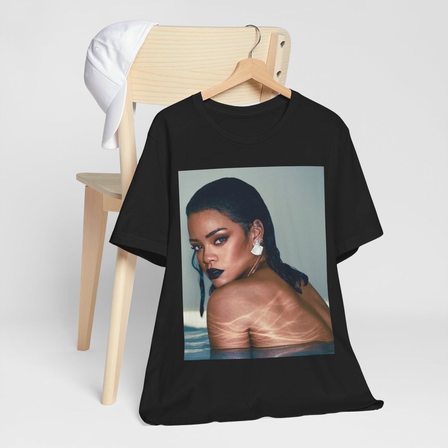 Rihanna T-Shirt