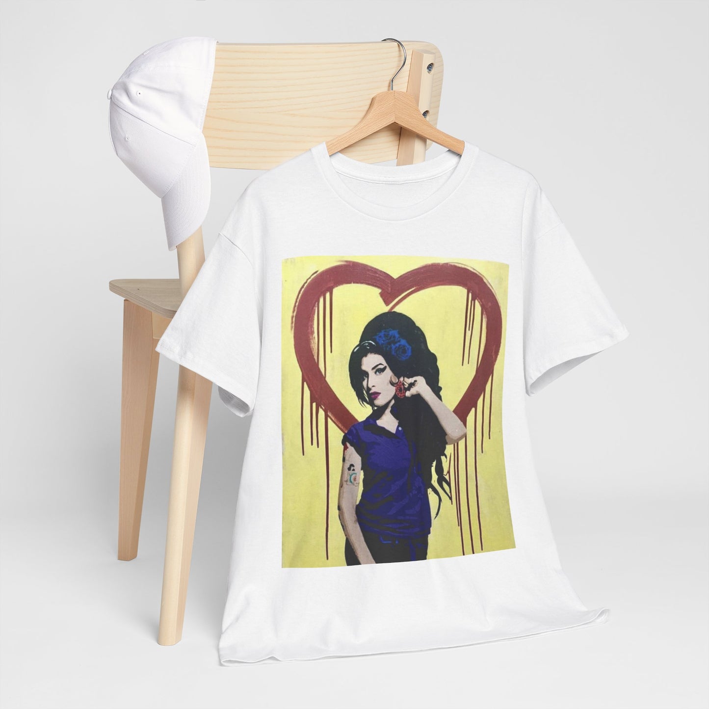 Amy Winehouse T-Shirt