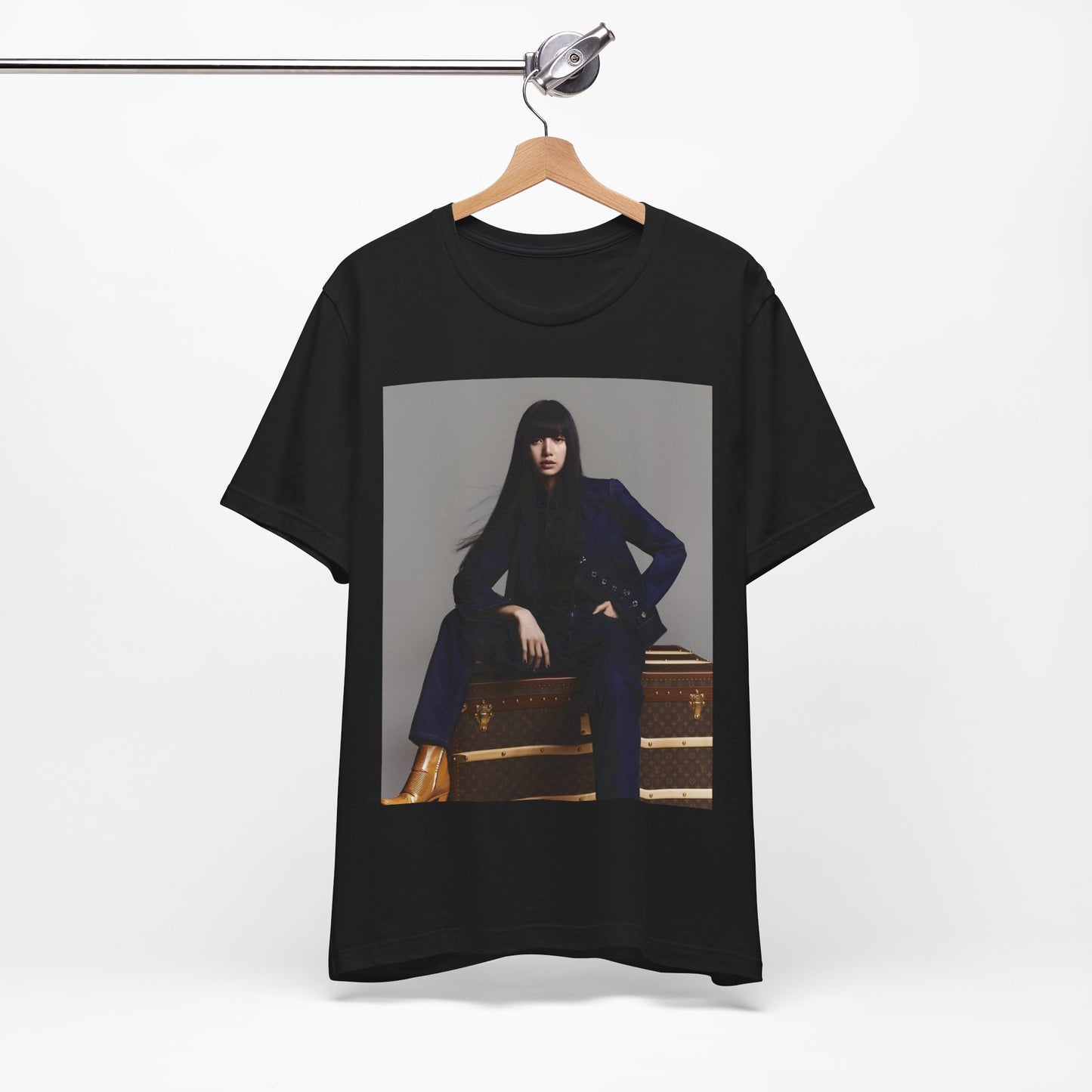 Lisa T-Shirt