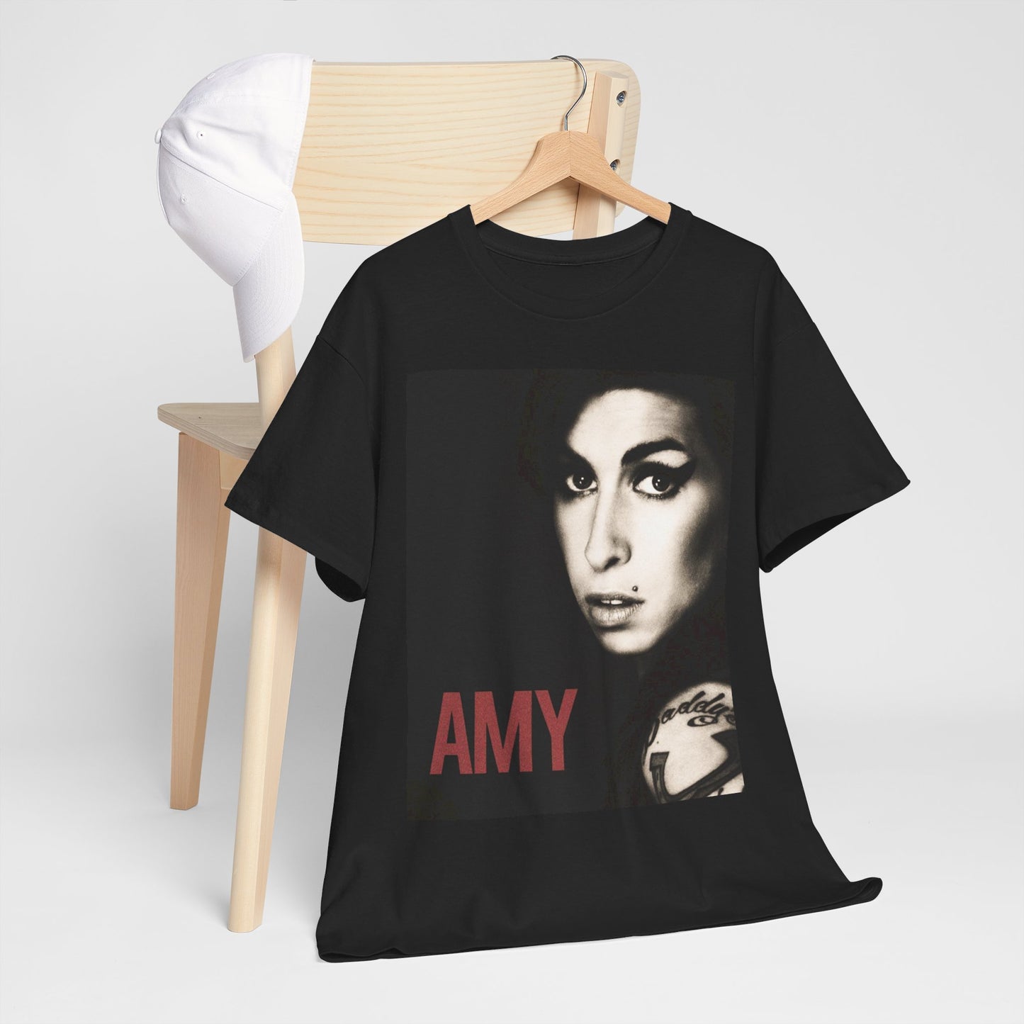 Amy Winehouse T-Shirt