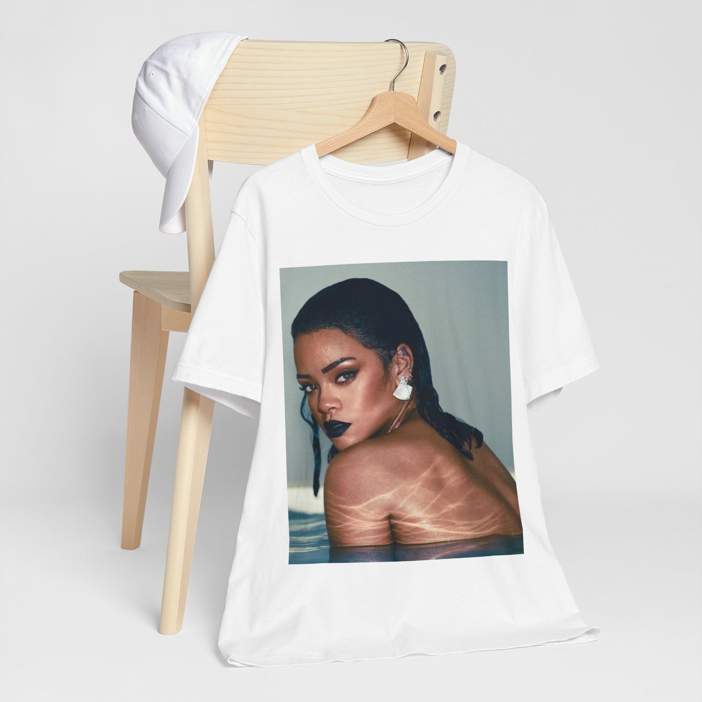 Rihanna T-Shirt