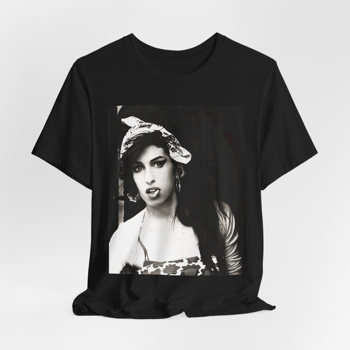 Amy Winehouse T-Shirt