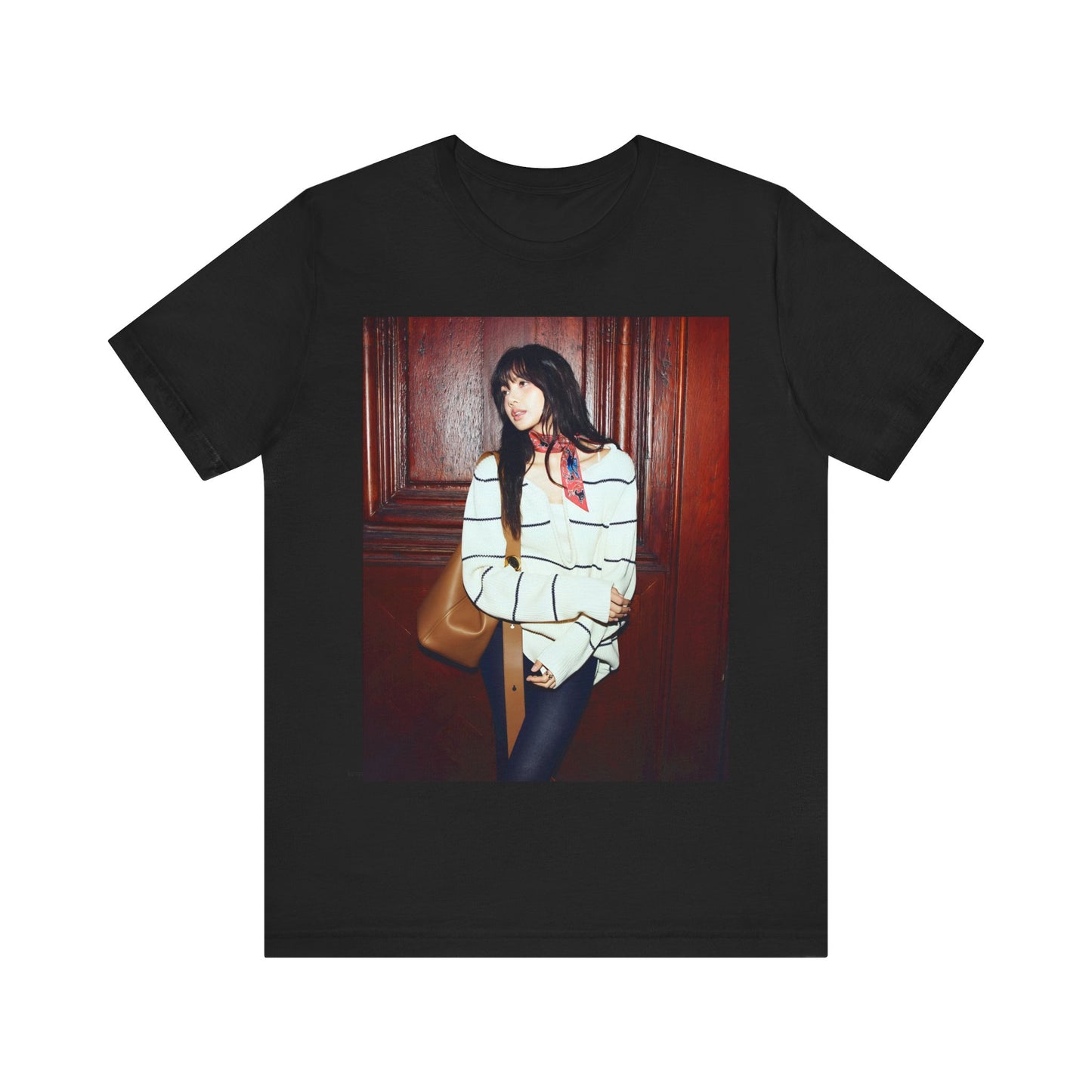 LISA T-shirt, LISA  Unisex Graphic shirt, LISA  TEE, LISA  Music Tee Concert Merch, LISA  Shirt, LISA  Merch, LISA KPOP TSHIRT, K-POP GRAPHIC TEE