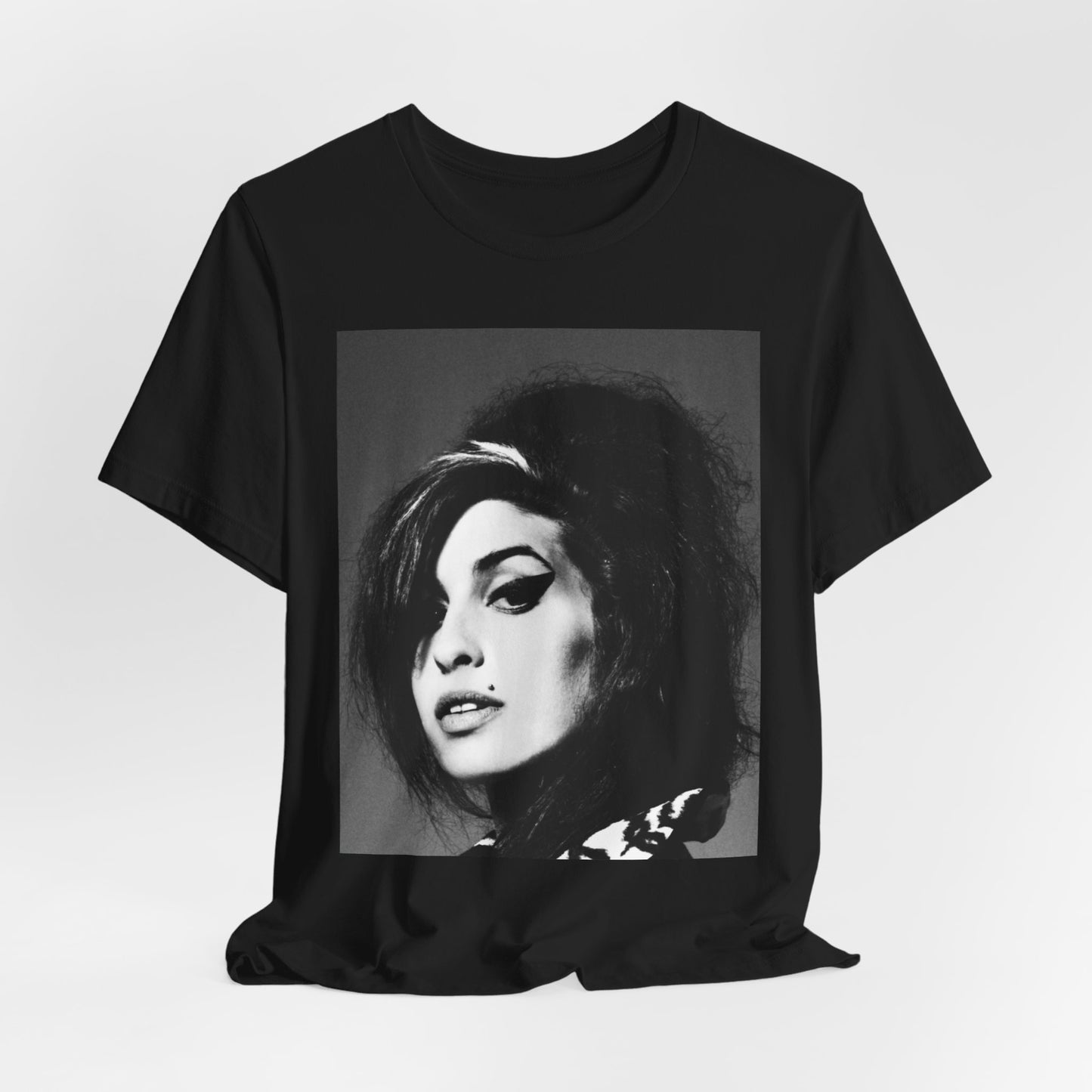 Amy Winehouse T-Shirt