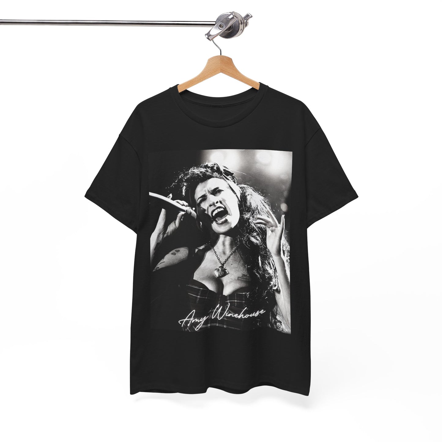 Amy Winehouse T-Shirt