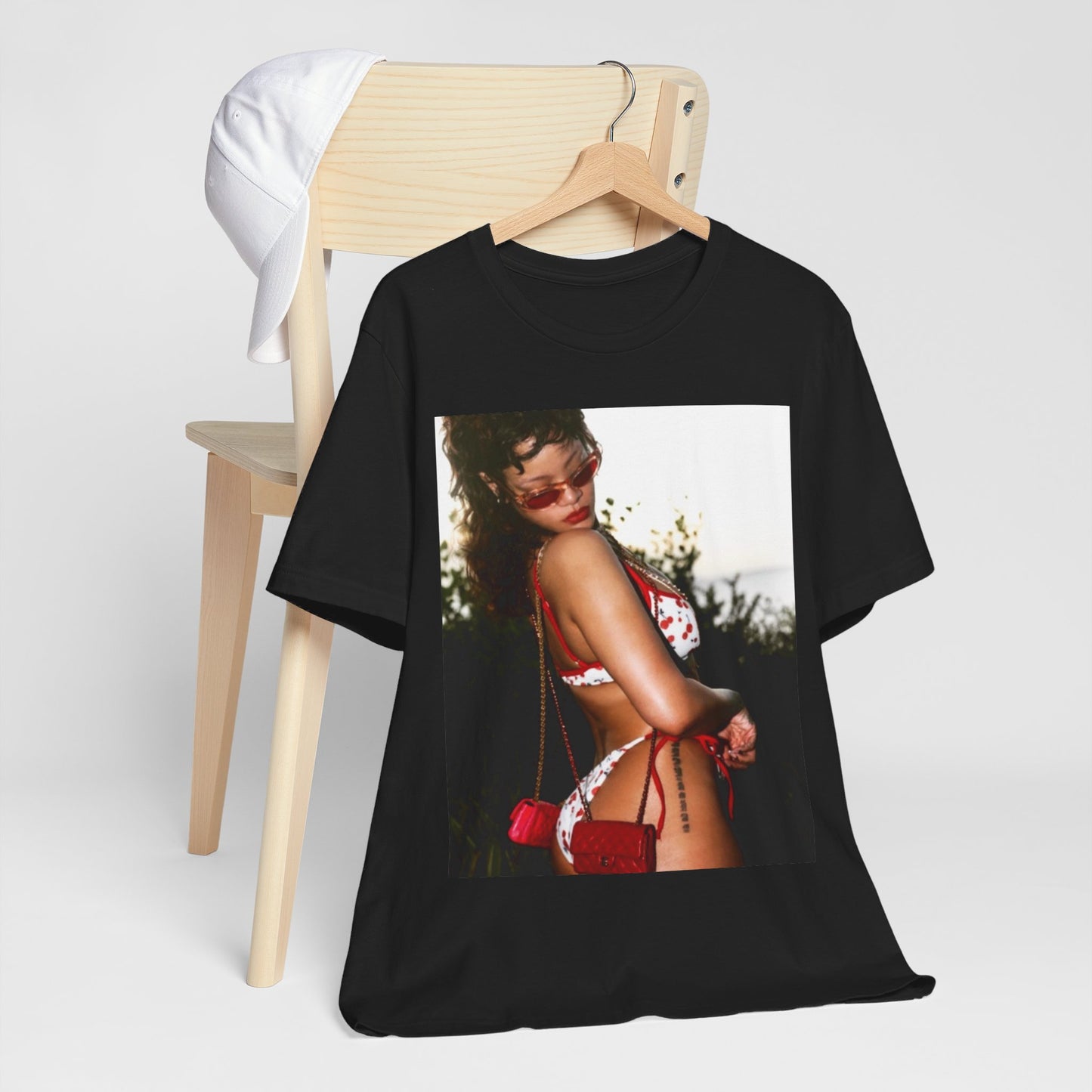 Rihanna T-Shirt