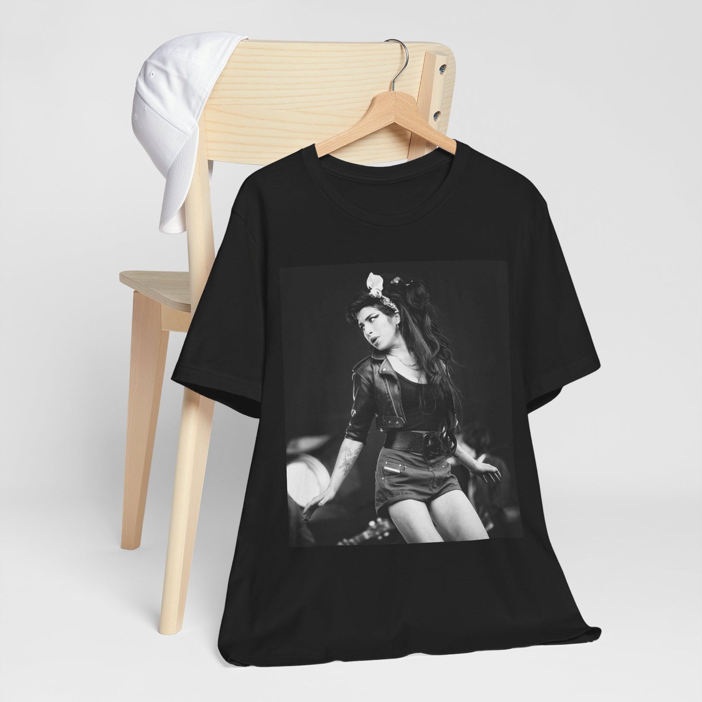 Amy Winehouse T-Shirt