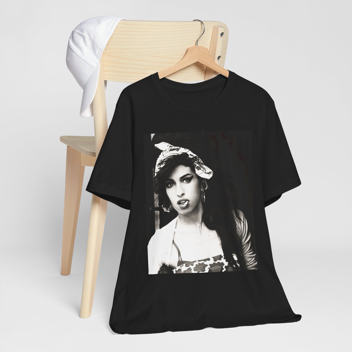 Amy Winehouse T-Shirt