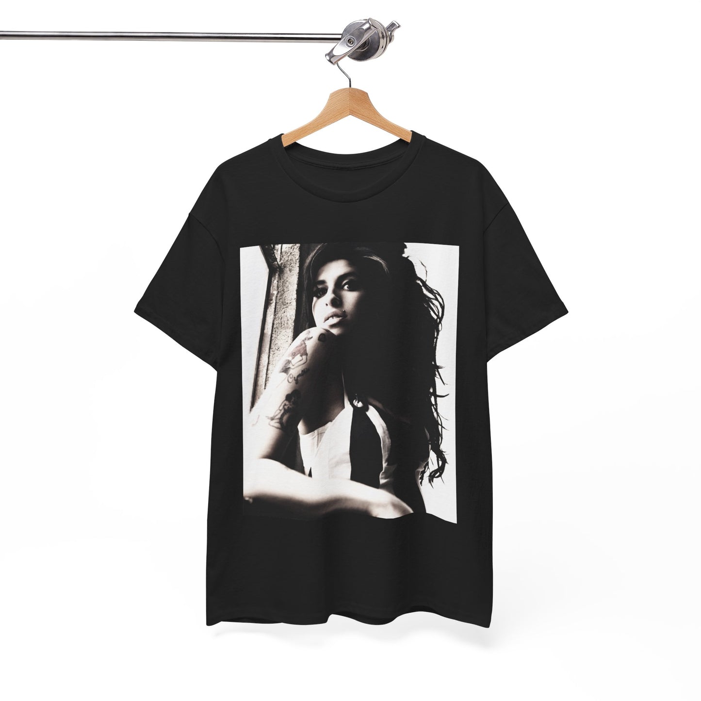 Amy Winehouse T-Shirt