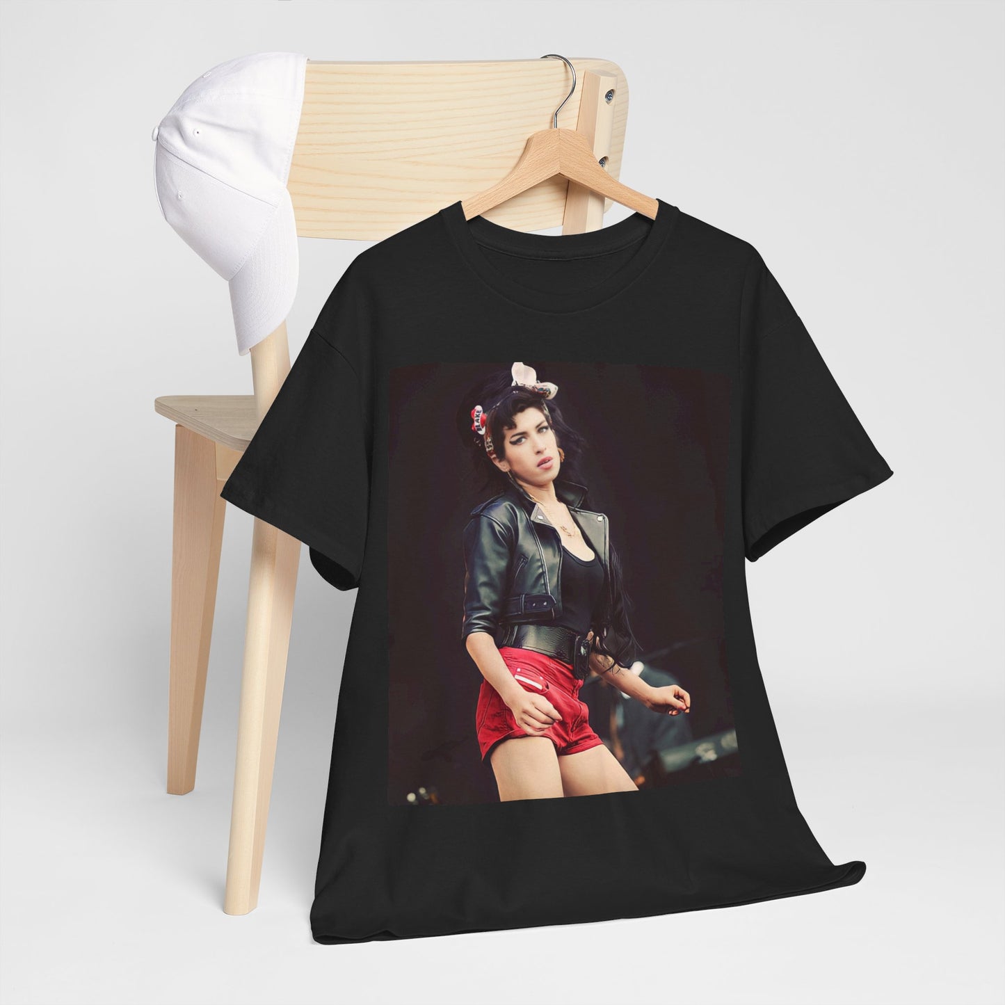 Amy Winehouse T-Shirt