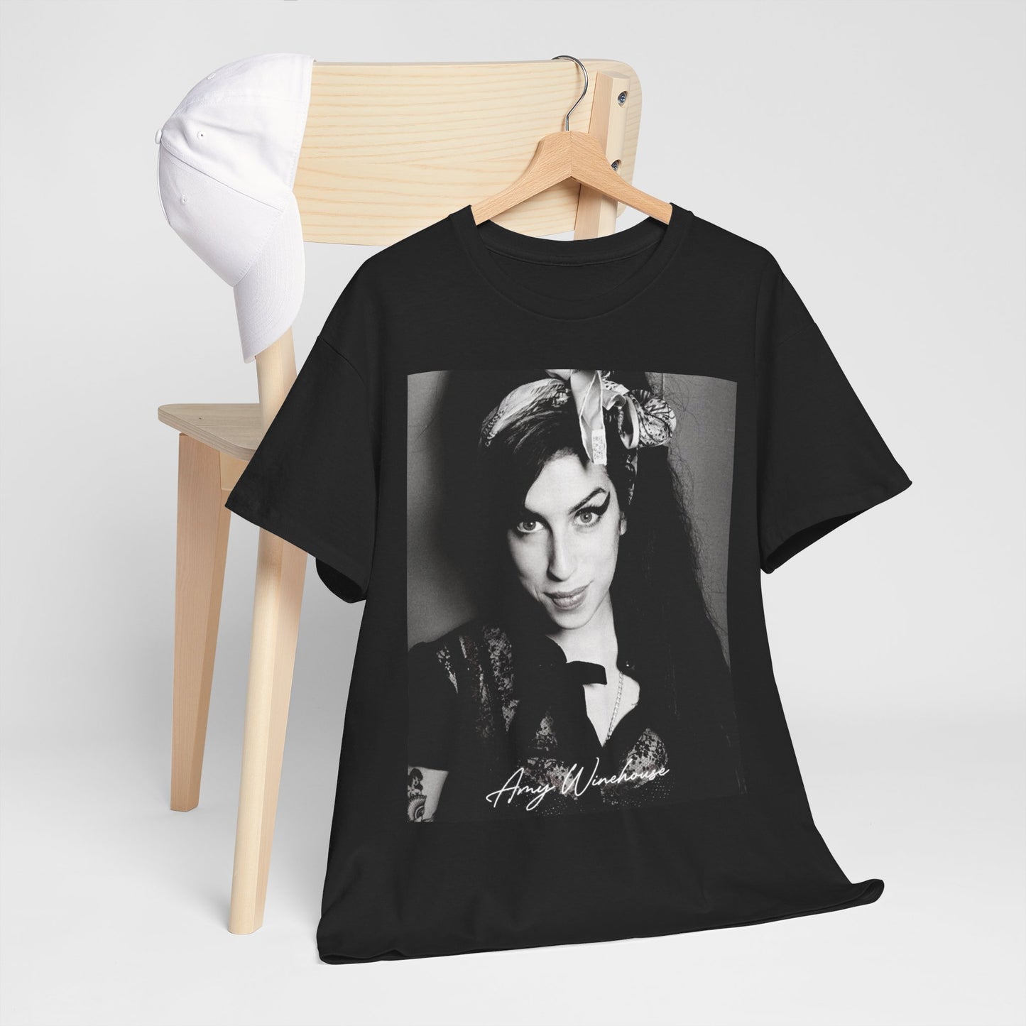 Amy Winehouse T-Shirt