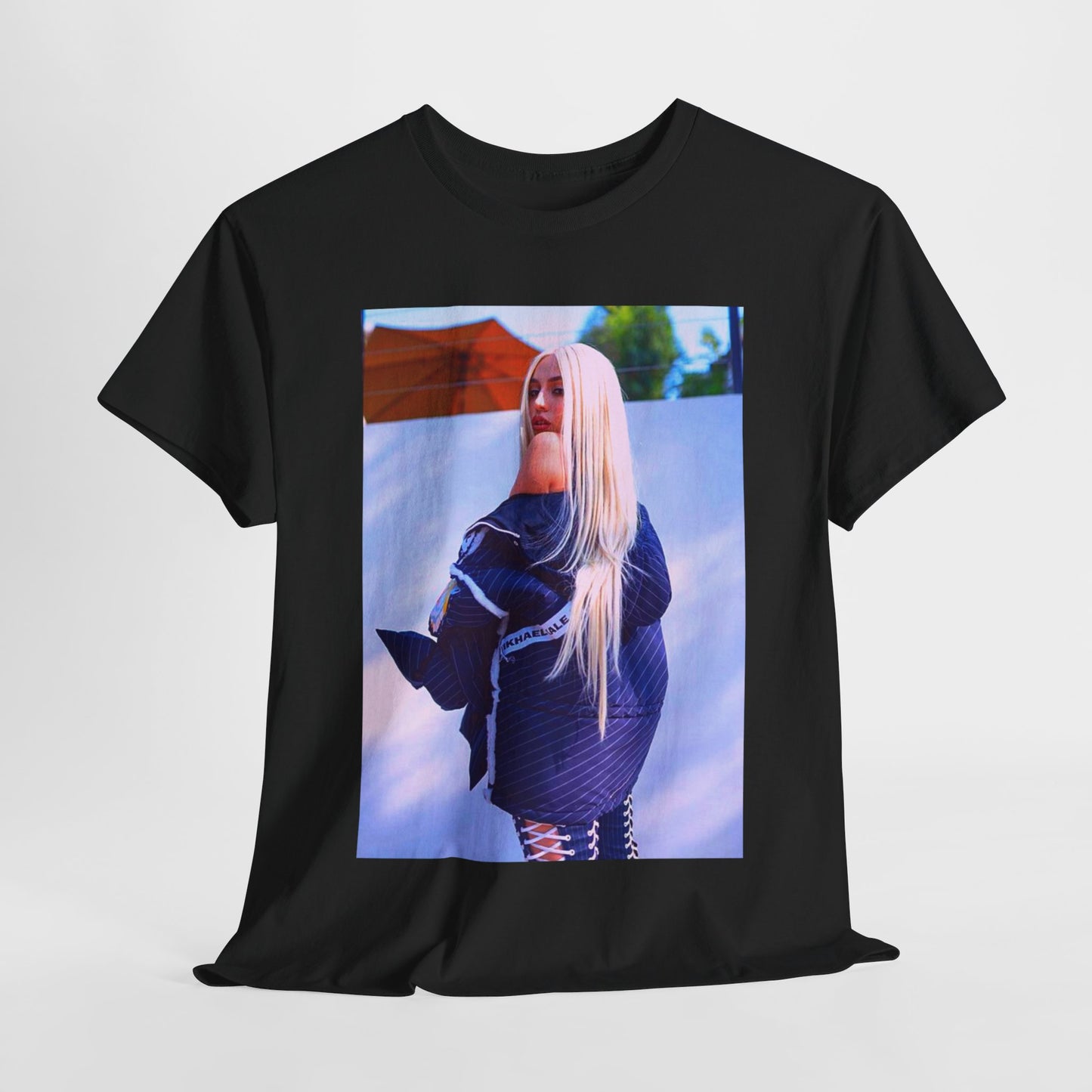 Ava Max T-Shirt