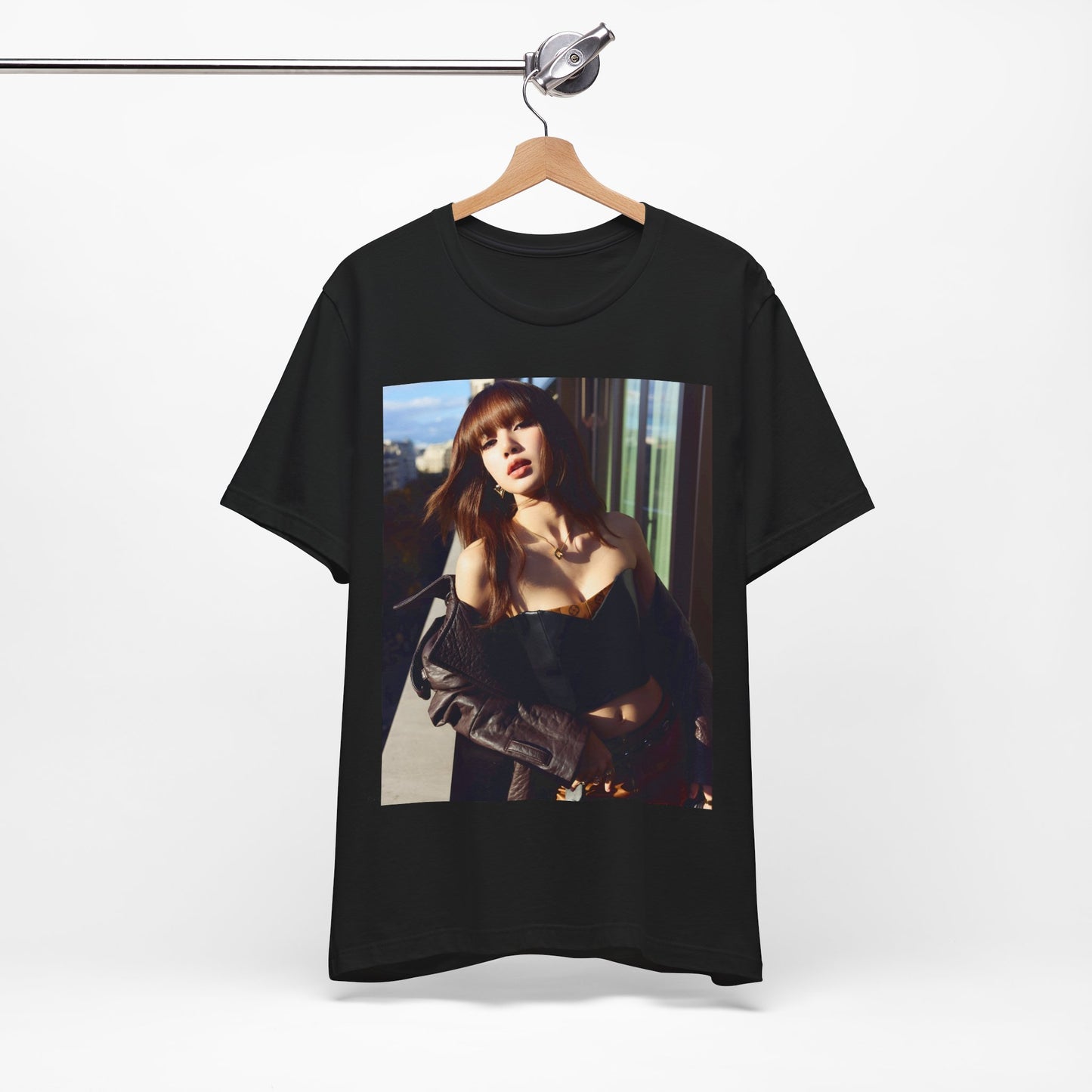 Lisa T-Shirt