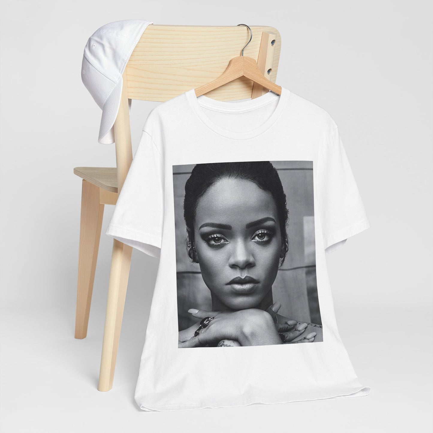 Rihanna T-Shirt